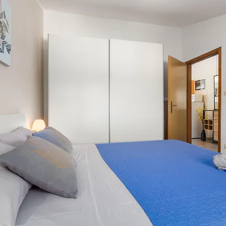 Malerisches Nur 400 Meter Zum Mit Wifi, Klima, Waschmaschine Апартаменты *